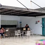 Majestic Apt With An Ocean View Palmetto Beach